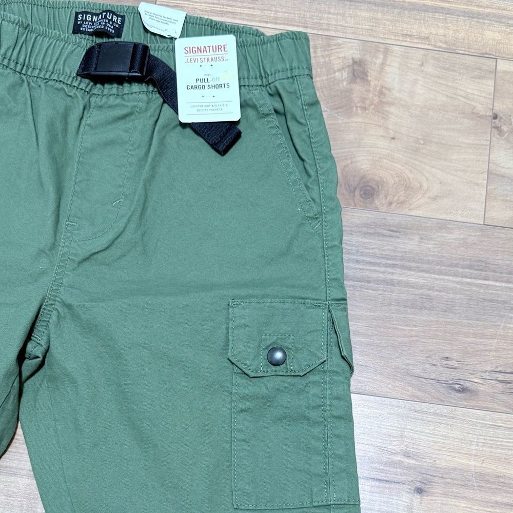 Signature by Levi Strauss Boys Olive Cargo Shorts Size XL - Picture 3 of 12
